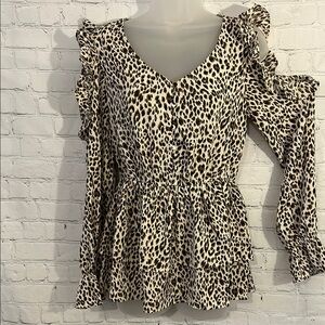 Oddy NWT Leopard Print cold shoulder Women's Top